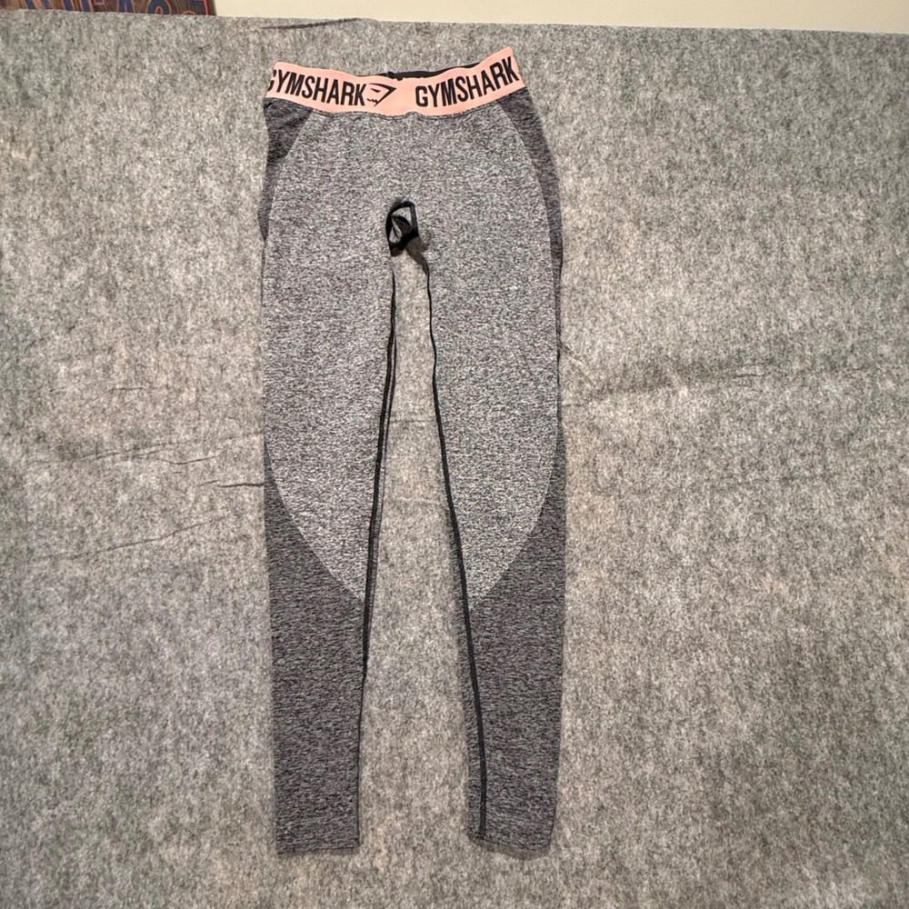Gymshark Womens Flex Seamless Leggings Grey Pink Logo Waistband Small Workout